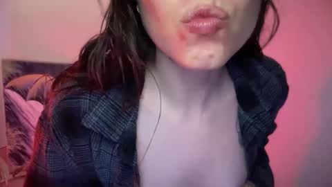 Goldengirlcartier online show from January 2025 06:24:01 AM