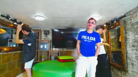 GOLDENJOI online show from December 2024 12:49:01 PM