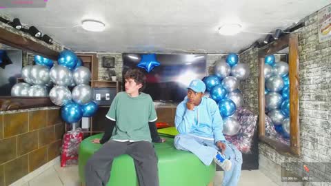 GOLDENJOI online show from December 2024 12:44:02 PM