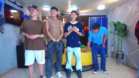 GOLDENJOI online show from September 2025 11:10:01 PM