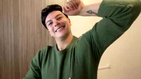 goldenknight33 online show from September 2025 04:12:02 PM