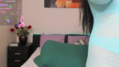 Luna online show from April 2026 04:54:01 AM
