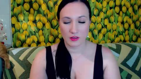 Snapshot of goldmoonn chatting on January 2025 06:43:01 PM goldmoonn online show from January 2025 06:43:01 PM