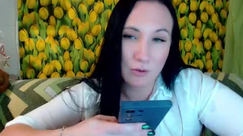 Snapshot of goldmoonn chatting on January 2025 06:35:01 PM goldmoonn online show from January 2025 06:35:01 PM