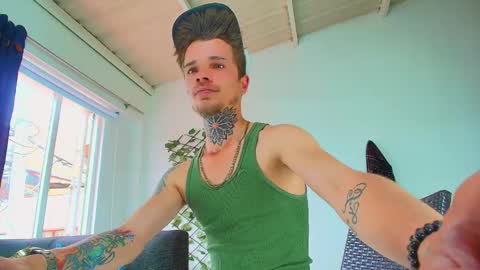 Goldy Loyal93 online show from September 2025 05:14:02 PM