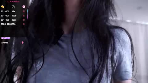 Snapshot of goldygrillz chatting on October 2025 09:34:02 AM angel online show from October 2025 09:34:02 AM