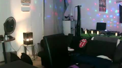 Snapshot of goldyguy011 chatting on February 2025 06:59:01 PM goldyguy011 online show from February 2025 06:59:01 PM