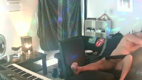 goldyguy011 online show from November 2025 02:17:02 AM