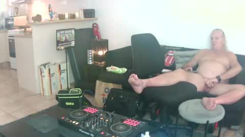 goldyguy011 online show from June 2026 12:19:01 AM