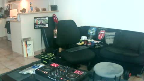 goldyguy011 online show from June 2026 07:38:02 PM