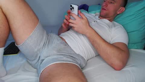 Snapshot of golov176 chatting on February 2025 08:39:02 AM LEO online show from February 2025 08:39:02 AM