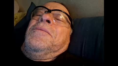 gonadalache online show from May 2026 06:45:01 PM