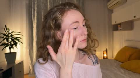 Snapshot of good__choice chatting on December 2025 01:50:02 PM Polly online show from December 2025 01:50:02 PM