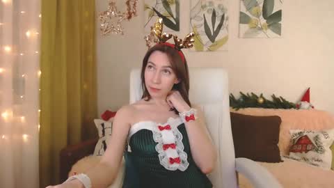 Good GlamorGirl online show from December 2024 11:53:01 AM