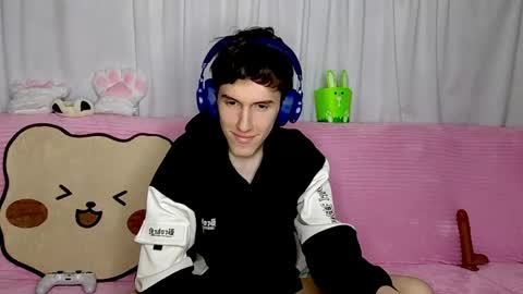 Luca online show from April 2026 02:45:02 PM