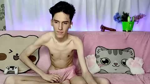 Snapshot of goodboyluca chatting on June 2026 12:31:01 AM Luca online show from June 2026 12:31:01 AM