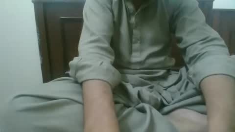 Snapshot of goodfucker3252 chatting on December 2024 08:39:01 PM Arab Pronstar online show from December 2024 08:39:01 PM