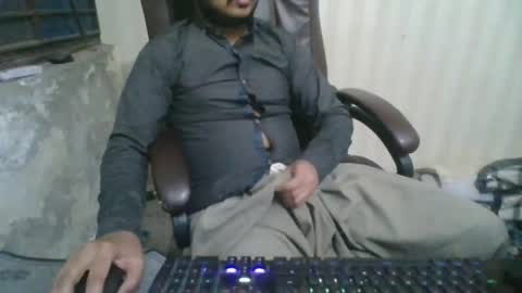 Snapshot of goodfucker3252 chatting on January 2025 10:33:02 AM Arab Pronstar online show from January 2025 10:33:02 AM