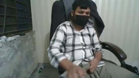 Snapshot of goodfucker3252 chatting on January 2025 09:03:01 AM Arab Pronstar online show from January 2025 09:03:01 AM