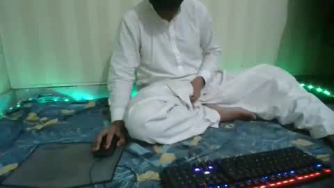 Snapshot of goodfucker3252 chatting on January 2025 06:24:01 PM Arab Pronstar online show from January 2025 06:24:01 PM