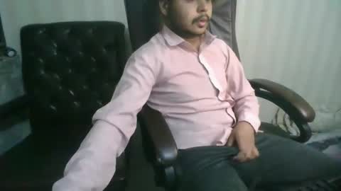 Snapshot of goodfucker3252 chatting on February 2025 02:44:02 PM Arab Pronstar online show from February 2025 02:44:02 PM