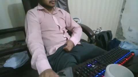 Snapshot of goodfucker3252 chatting on March 2025 07:06:02 PM Arab Pronstar online show from March 2025 07:06:02 PM