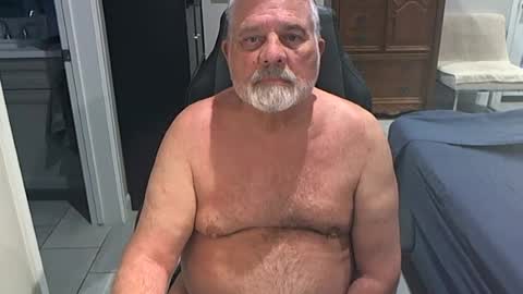 Snapshot of goodream2 chatting on April 2026 01:23:01 PM Michael online show from April 2026 01:23:01 PM