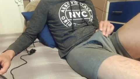 Snapshot of goodricaleche chatting on December 2024 04:01:02 AM goodricaleche online show from December 2024 04:01:02 AM