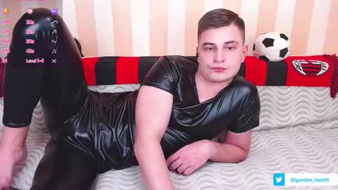 Snapshot of gordonhunt chatting on December 2024 08:28:02 PM Gordon Hunt online show from December 2024 08:28:02 PM