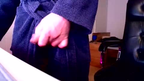 Snapshot of gordos335 chatting on April 2026 03:53:02 AM gordos335 online show from April 2026 03:53:02 AM