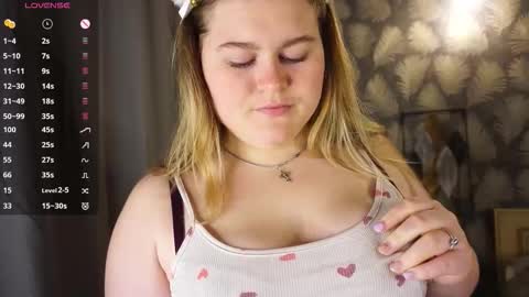 Snapshot of gorgeous_beaux chatting on October 2025 06:38:02 PM Sexy Mona 3 online show from October 2025 06:38:02 PM