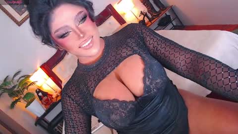 Snapshot of gorgeous_devilxxx chatting on June 2026 08:05:02 AM Samantha online show from June 2026 08:05:02 AM