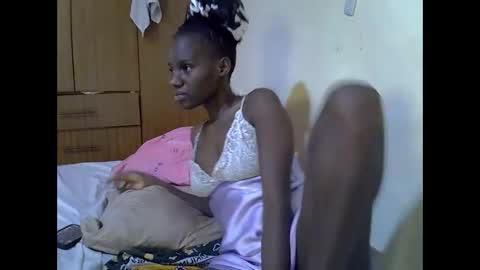 Snapshot of gorgeous_maya1 chatting on November 2025 11:57:02 AM gorgeous_maya1 online show from November 2025 11:57:02 AM