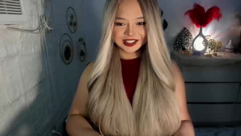 Snapshot of gorgeousamandarose chatting on December 2024 11:36:02 PM Amanda rose online show from December 2024 11:36:02 PM