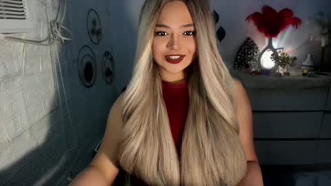 Snapshot of gorgeousamandarose chatting on December 2024 01:42:01 AM Amanda rose online show from December 2024 01:42:01 AM