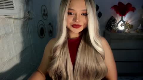 Snapshot of gorgeousamandarose chatting on December 2024 01:26:02 AM Amanda rose online show from December 2024 01:26:02 AM