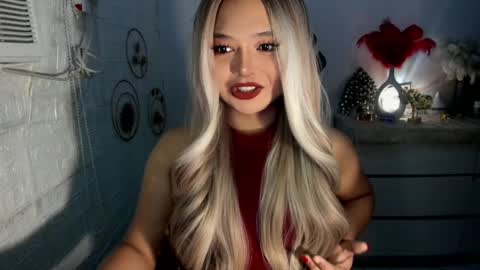 Snapshot of gorgeousamandarose chatting on December 2024 12:00:02 AM Amanda rose online show from December 2024 12:00:02 AM