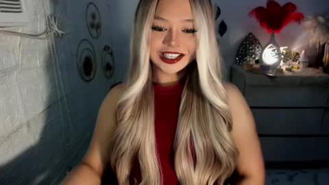 Snapshot of gorgeousamandarose chatting on December 2024 01:15:02 AM Amanda rose online show from December 2024 01:15:02 AM