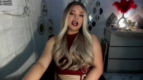 Snapshot of gorgeousamandarose chatting on January 2025 05:41:02 AM Amanda rose online show from January 2025 05:41:02 AM
