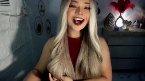 Snapshot of gorgeousamandarose chatting on January 2025 05:24:01 AM Amanda rose online show from January 2025 05:24:01 AM