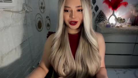 Snapshot of gorgeousamandarose chatting on January 2025 06:25:01 AM Amanda rose online show from January 2025 06:25:01 AM