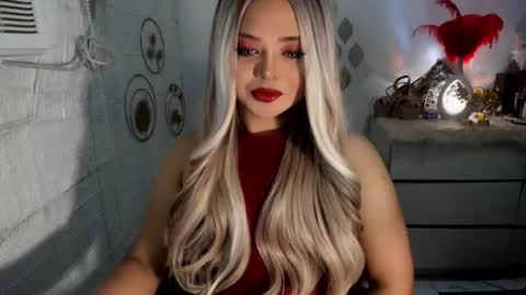 Snapshot of gorgeousamandarose chatting on February 2025 04:21:01 AM Amanda rose online show from February 2025 04:21:01 AM