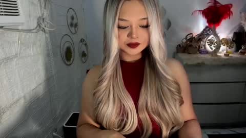 Snapshot of gorgeousamandarose chatting on February 2025 05:54:01 PM Amanda rose online show from February 2025 05:54:01 PM