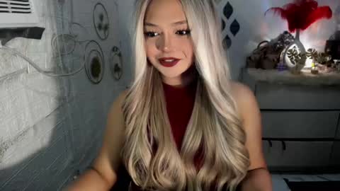 Snapshot of gorgeousamandarose chatting on February 2025 06:23:01 AM Amanda rose online show from February 2025 06:23:01 AM