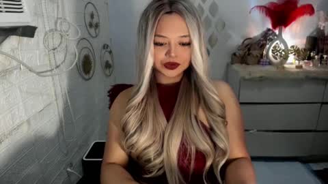 Snapshot of gorgeousamandarose chatting on February 2025 08:15:01 PM Amanda rose online show from February 2025 08:15:01 PM