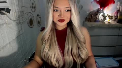 Snapshot of gorgeousamandarose chatting on February 2025 03:10:02 PM Amanda rose online show from February 2025 03:10:02 PM