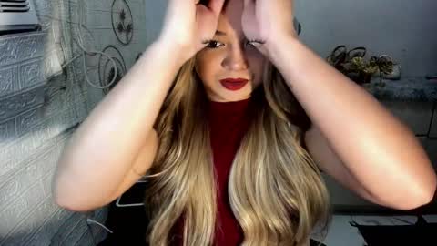 Snapshot of gorgeousamandarose chatting on September 2025 10:20:02 PM Amanda rose online show from September 2025 10:20:02 PM