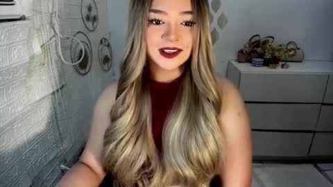 Snapshot of gorgeousamandarose chatting on September 2025 07:25:01 PM Amanda rose online show from September 2025 07:25:01 PM
