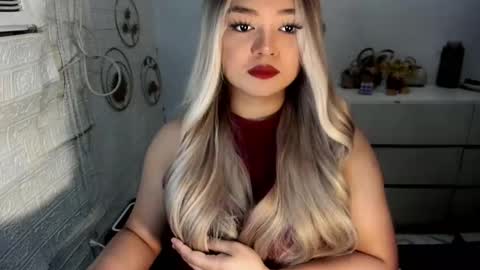 Snapshot of gorgeousamandarose chatting on September 2025 01:49:01 AM Amanda rose online show from September 2025 01:49:01 AM