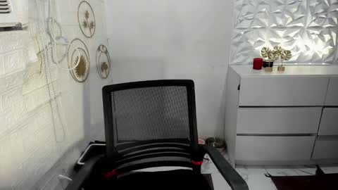 Snapshot of gorgeousamandarose chatting on September 2025 01:18:01 AM Amanda rose online show from September 2025 01:18:01 AM